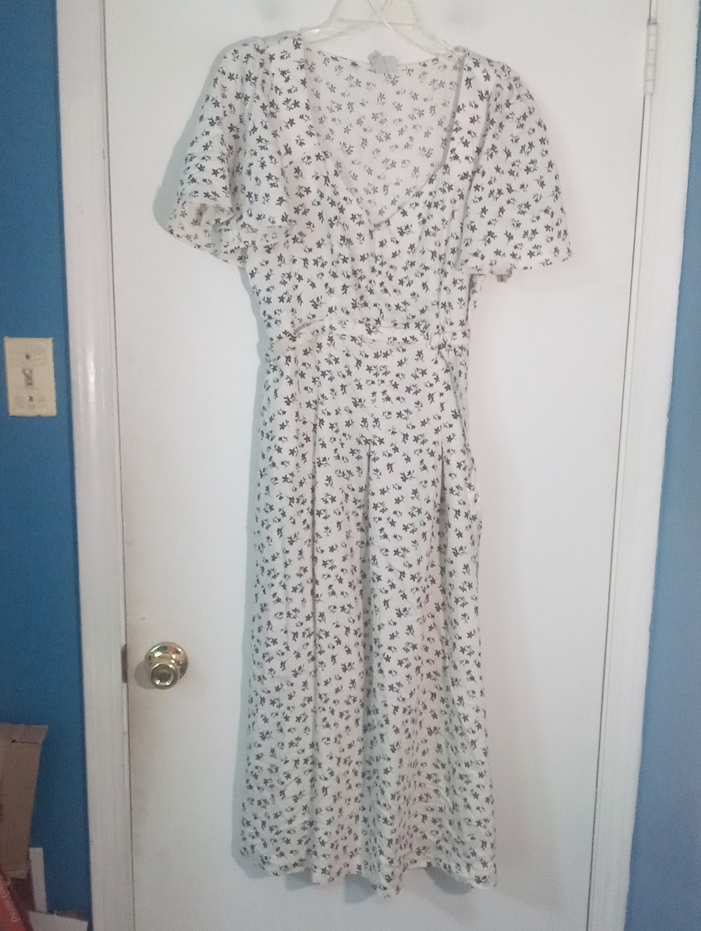 * A New Day White Floral Midi Dress - Lightweight Summer Dress Sz 12 NWT $40